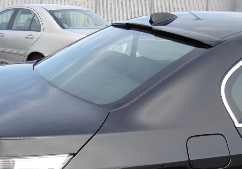 Спойлер-бленда на заднее стекло для BMW M5 (E60)